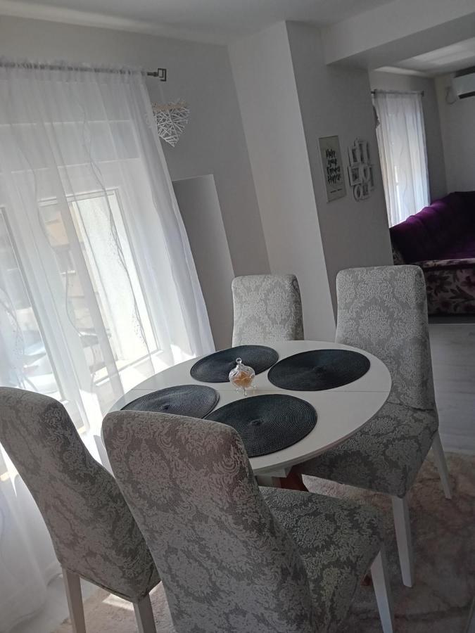 Aine Apartman - Old Bridge Apartment Мостар Екстериор снимка