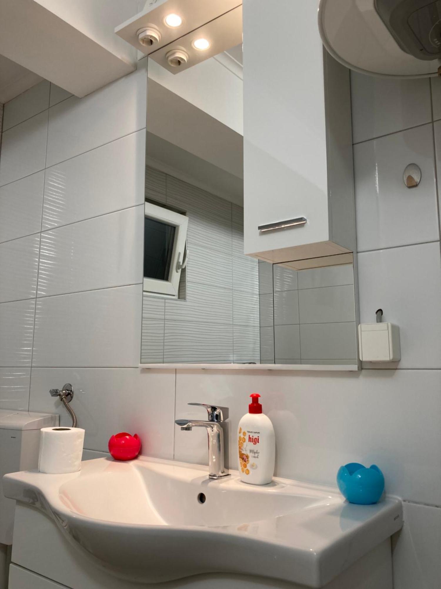 Aine Apartman - Old Bridge Мостар Екстериор снимка